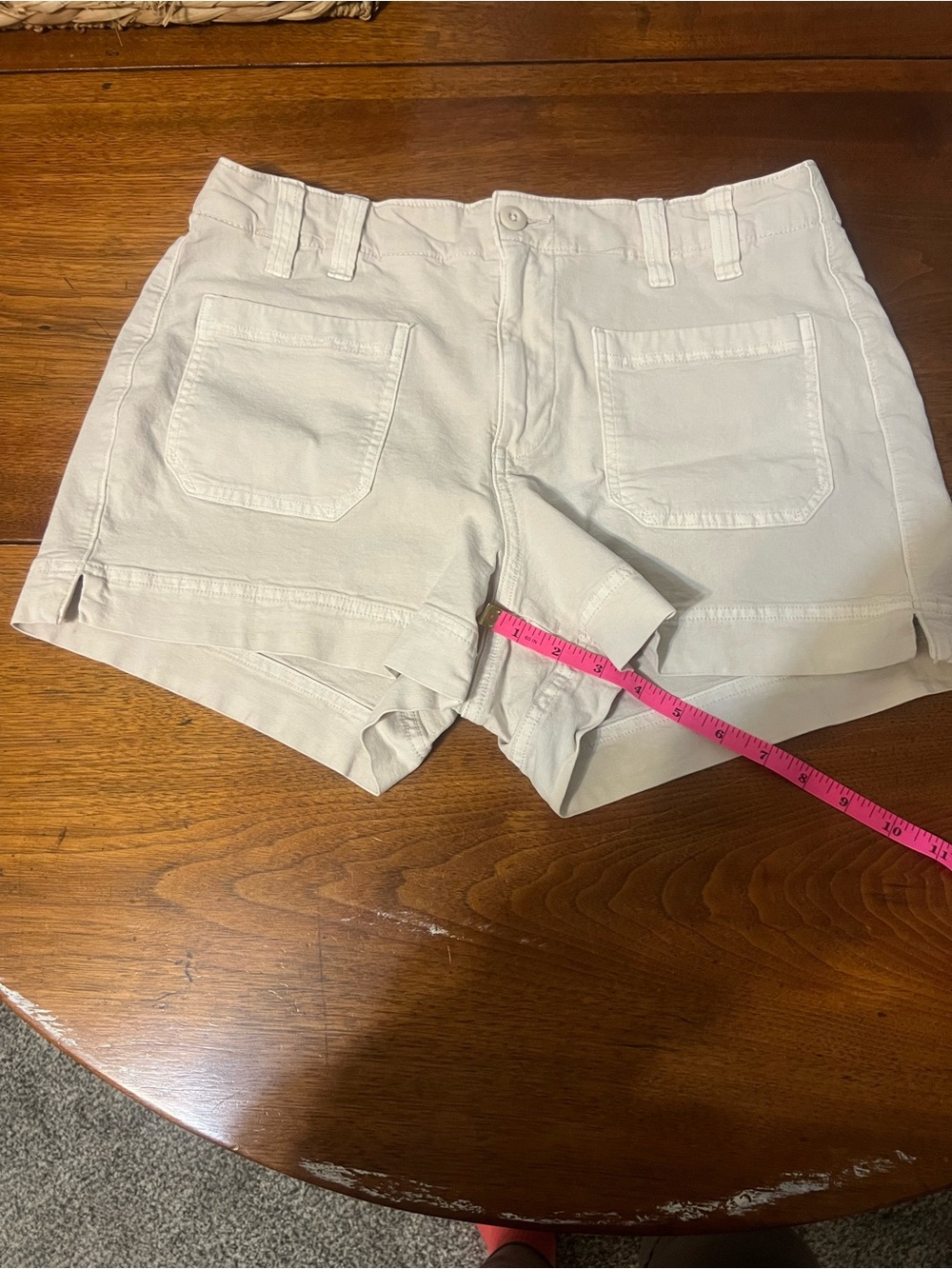 American Eagle Outfitters Cream Shorts with Patch Pockets